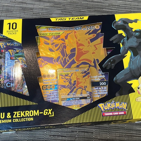Pokémon Pikachu & Zekrom - GX Premium Collection - Picture 2 of 2